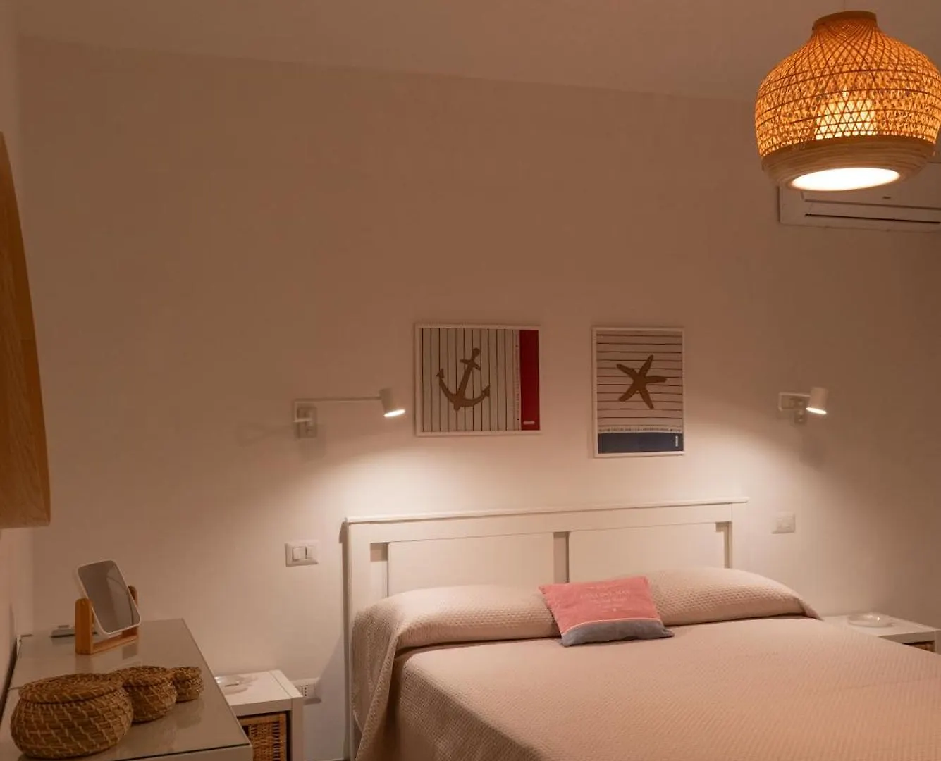 Semesterbostad Villa Linda Porto Pino Italien